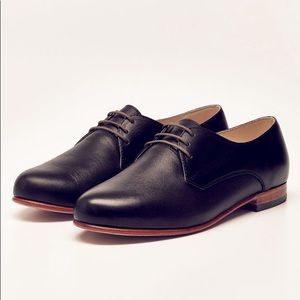 Nisolo Oliver Oxford In Black - Size 7